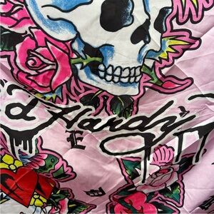 NWT Ed Hardy Pink Skull & Roses Graphic Scarf/Wrap